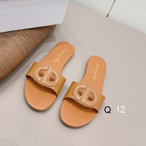 Picture of Dior Slippers _SKUDiorsz35--40J04022991